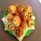 Brioches aux raisins secs